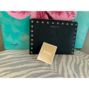 Michael Kors Jet Set Travel Studded XL Zip Clutch Wristlet in Black NWT